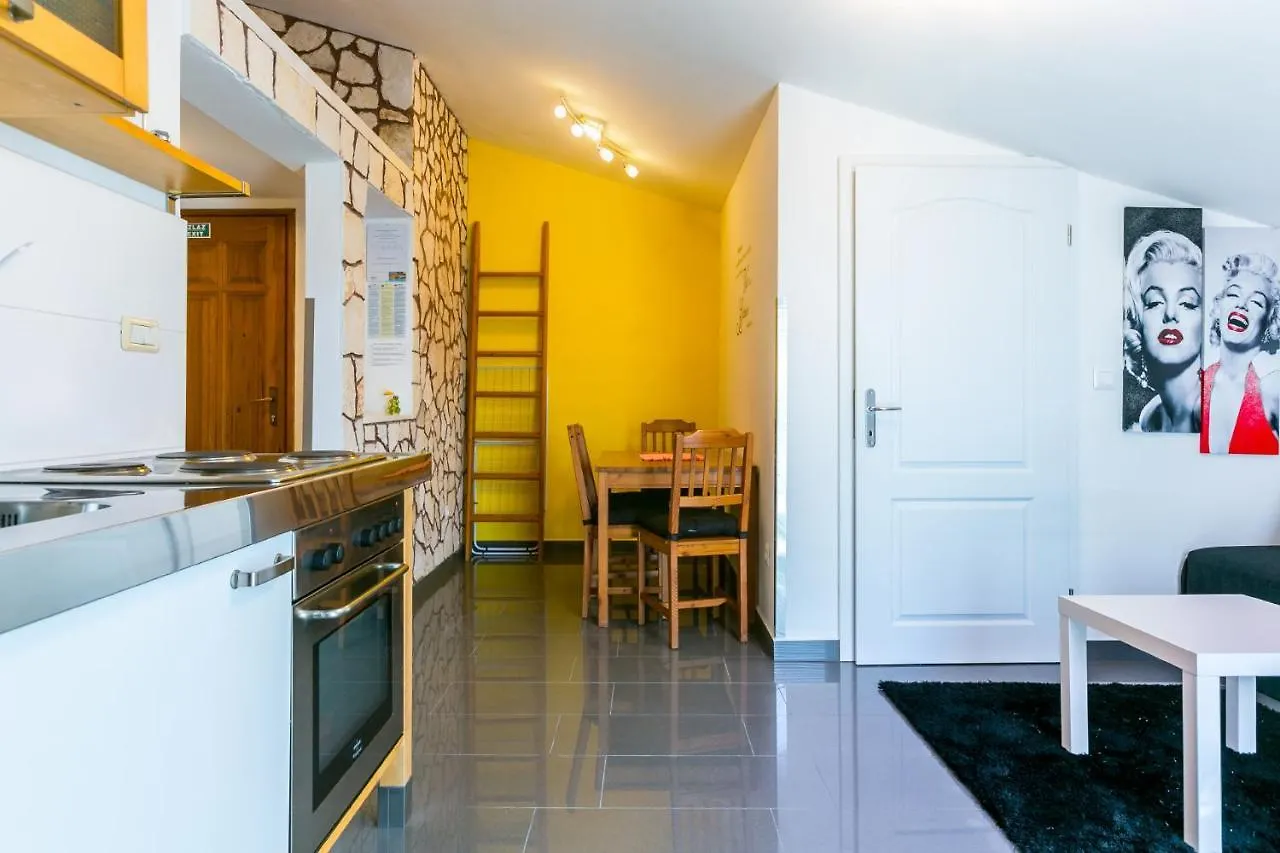 Borka - Kapovica Apartment Medulin